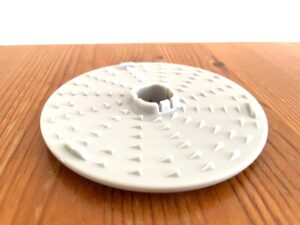 新型カプセルカッターボンヌのおろしプレートA面